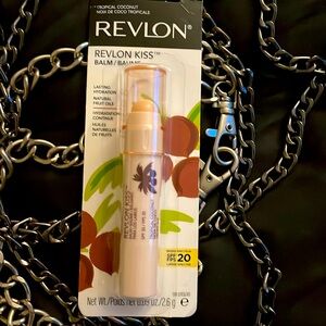 Revlon Kiss Lip Balm - Moisturizing with SPF